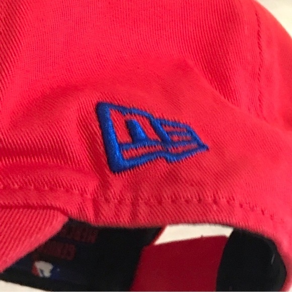 New Era / PINK / Victoria's Secret / Philadelphia Phillies SnapBack Women's Cap - Picture 4 of 16